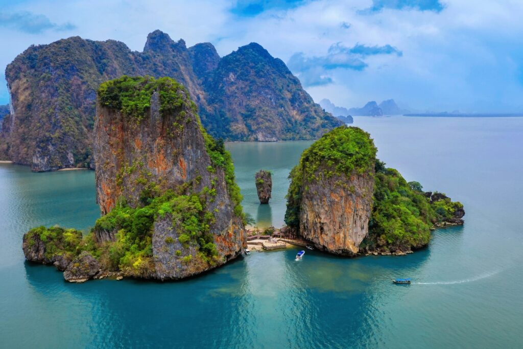 James Bond & Hong Island Canoeing and Sightseeing Tour